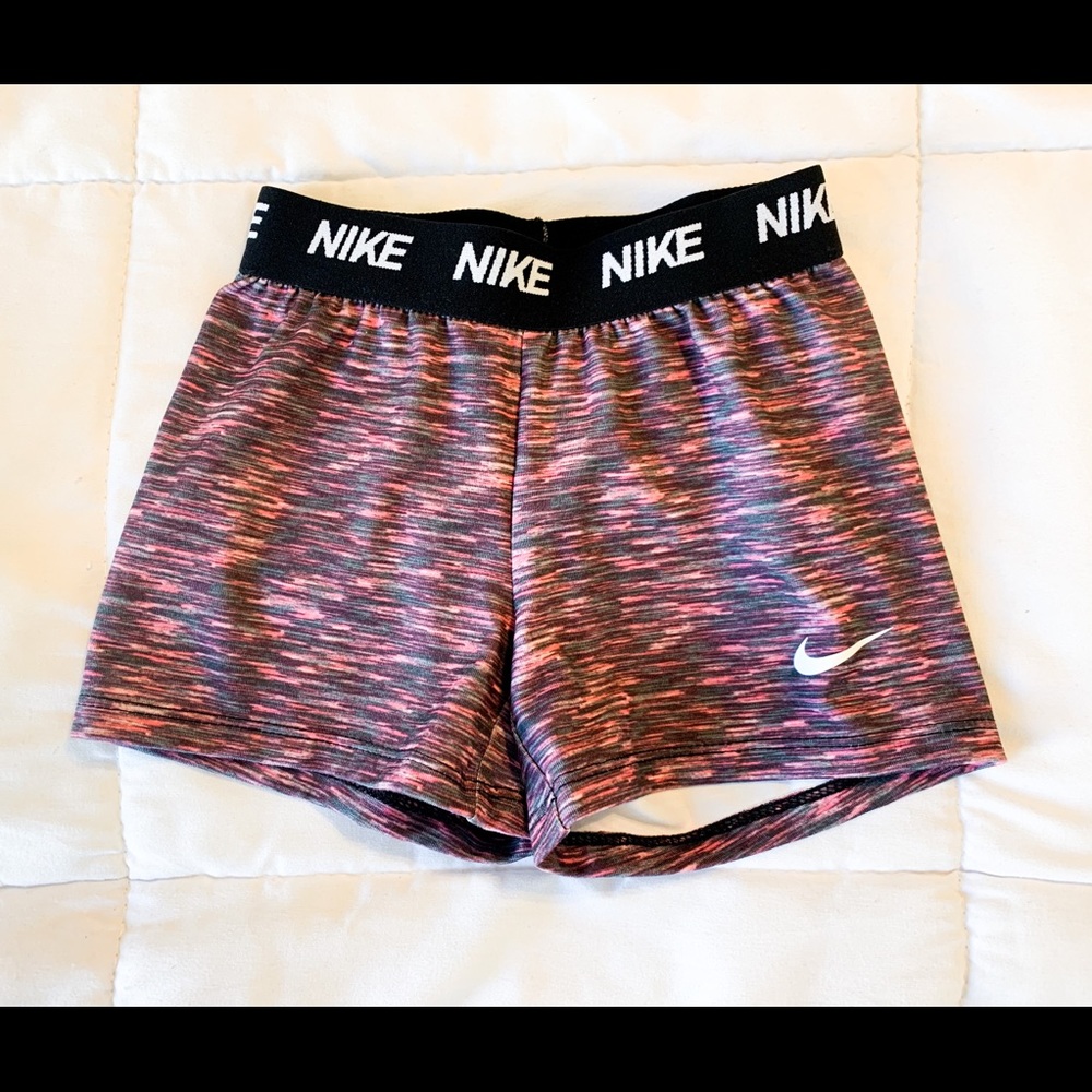 Nike Shorts 12mo